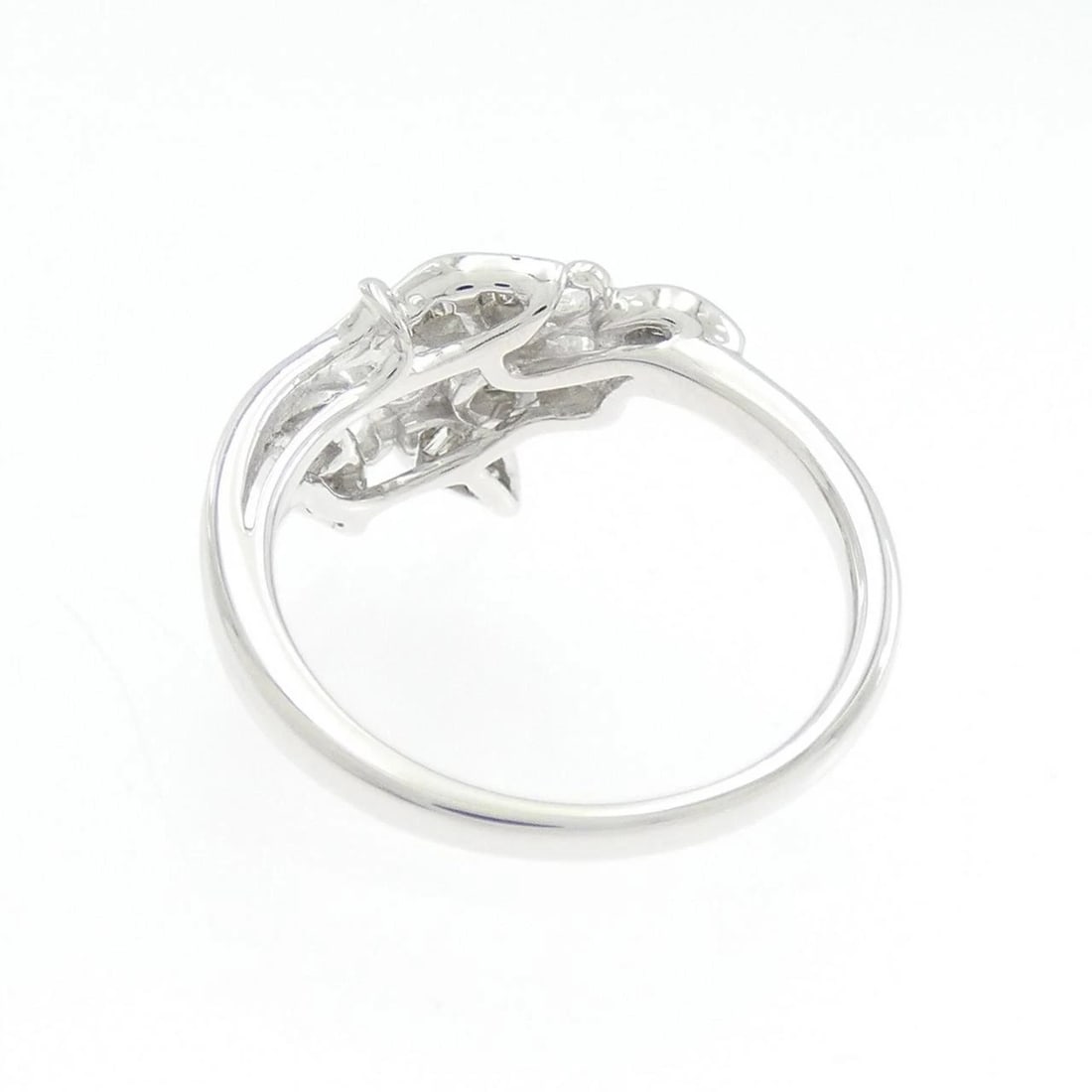 K18WG DIAMOND RING - 3