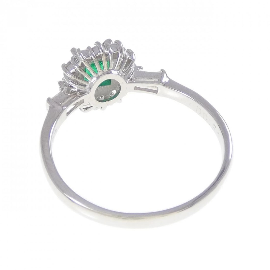 PT900 EMERALD RING - 3