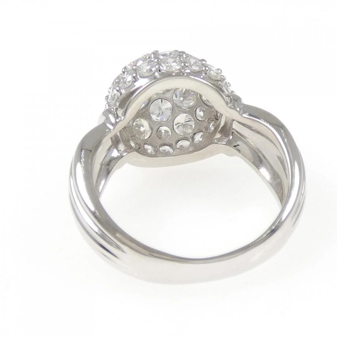 PT900 PAVE DIAMOND RING - 3