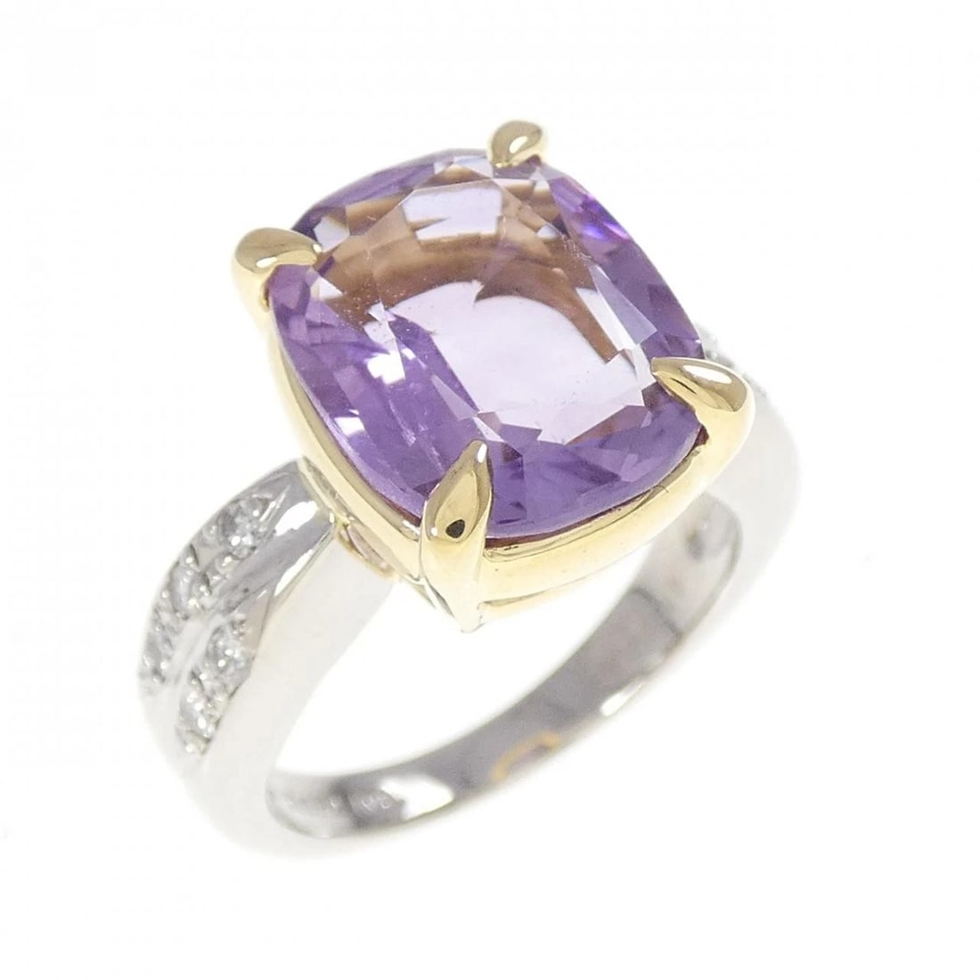 PT850 K18YG AMETHYST RING: PT850 K18YG Amethyst Ring Brand: Unbranded Type: Ring Material: Platinum 850 K18 Yellow Gold, Main Stone/Creation amethyst Color: platinum Size: 6-6.5US Accessories: None Accessories Notice: