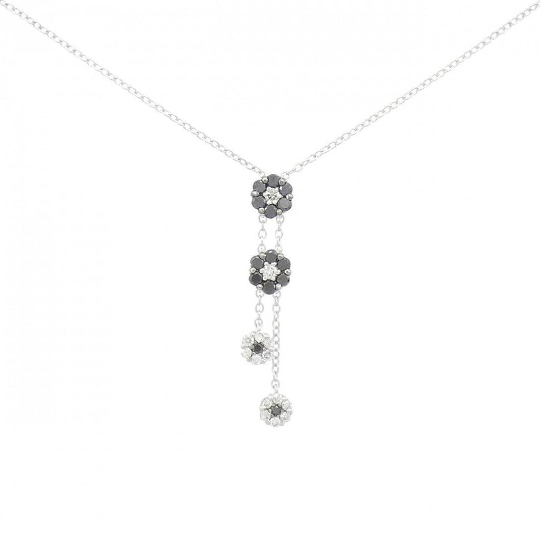 PONTE VECCHIO FLOWER NECKLACE: Ponte Vecchio Flower Necklace Brand: Ponte Vecchio Type: Necklace Material: K18 White Gold, Main Stone/Creation Natural Color: White Gold Size: 36 40cm,ActualSize Pendant top H x W: