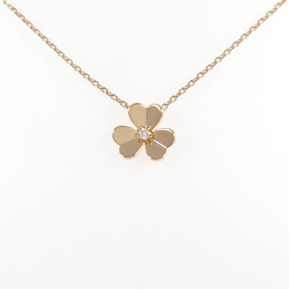 VAN CLEEF & ARPELS FRIVOLE SMALL NECKLACE: Van Cleef & Arpels Frivole Small Necklace Brand: Van Cleef & Arpels Type: Necklace Material: 750 Pink Gold, Main Stone/Creation Natural Color: Pink Gold Size: 38 42cm,ActualSize Pendant top H