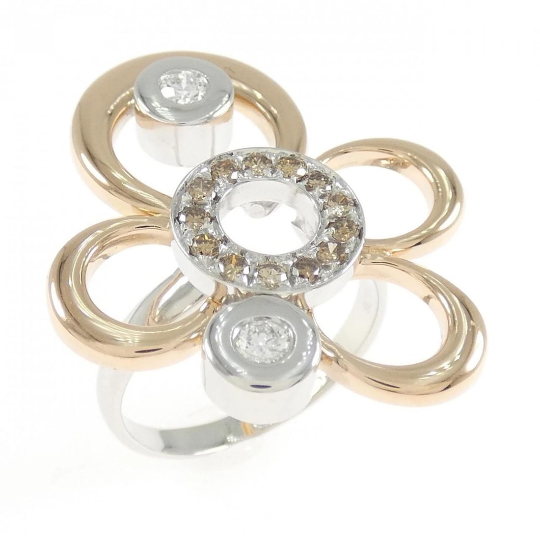 750WG 750PG DIAMOND RING: 750WG 750PG Diamond Ring Brand: Unbranded Type: Ring Material: 750 White Gold 750 Pink Gold, Main Stone/Creation Natural Color: Pink Gold Size: 5.5 (US size) Accessories: None Accessories