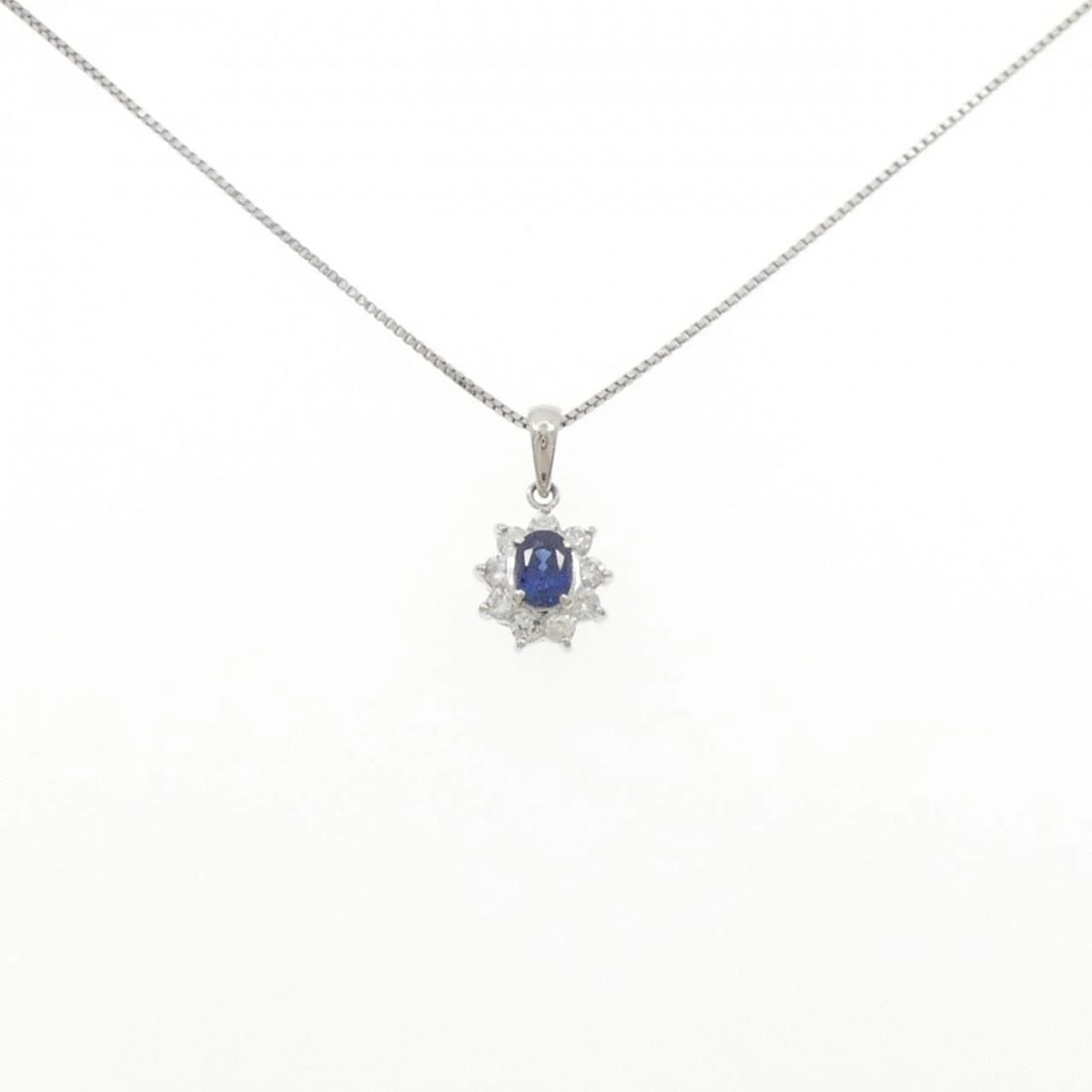 PT PT850 SAPPHIRE NECKLACE: PT PT850 Sapphire Necklace Brand: Unbranded Type: Necklace Material: Platinum Platinum 850, Main Stone/Creation sapphire Color: platinum Size: 40cmPendant top H x W: 16.8mmx9.5mm Chain Max. W: