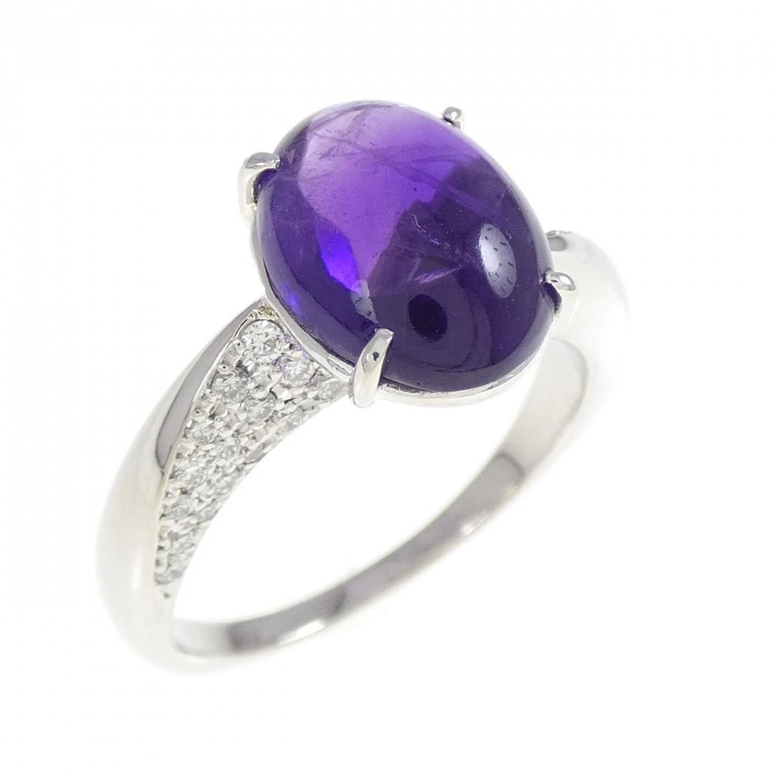 PT900 AMETHYST RING: PT900 Amethyst Ring Brand: Unbranded Type: Ring Material: Platinum 900, Main Stone/Creation amethyst Color: platinum Size: 8US Accessories: None Accessories Notice: When purchasing pre-own
