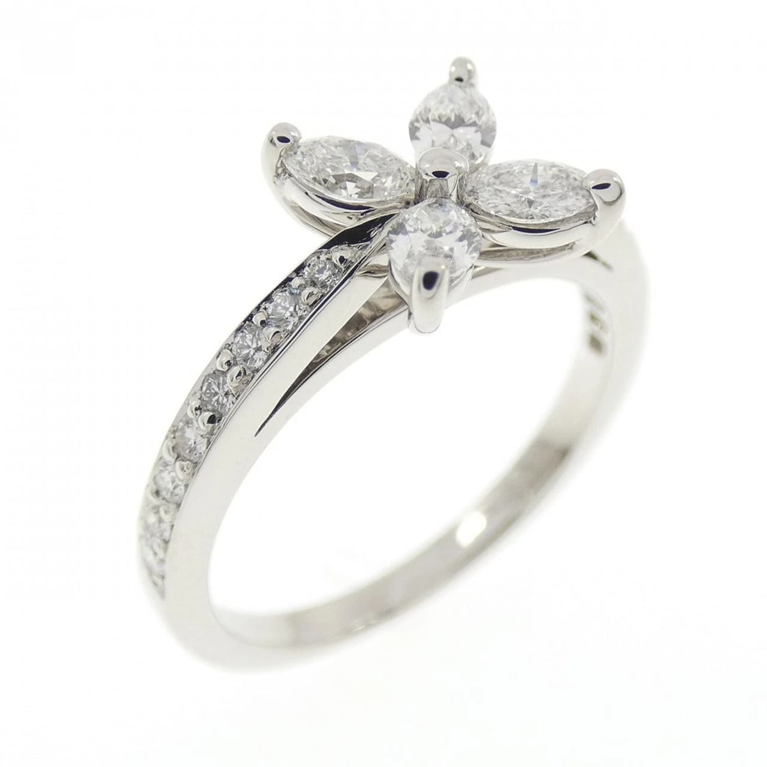 TIFFANY VICTORIA RING: Tiffany Victoria Ring Brand: Tiffany Type: Ring Material: Platinum 950, Main Stone/Creation Natural Color: Platinum Size: 6-6.5 (US size) Accessories: None Accessories Notice: When purchasing