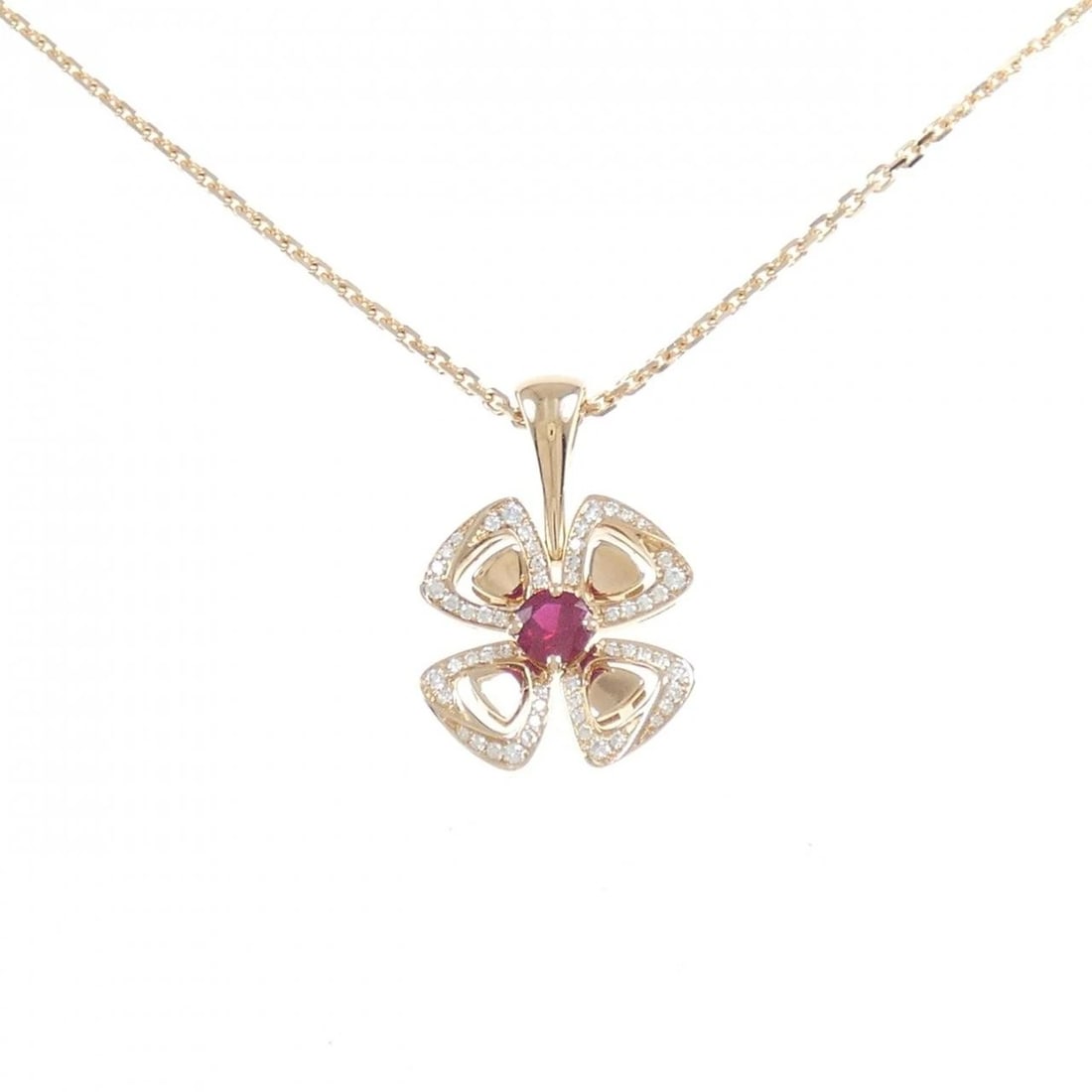 BVLGARI FIOREVER NECKLACE: BVLGARI Fiorever Necklace Brand: BVLGARI Type: Necklace Material: 750 Pink Gold, Main Stone/Creation Ruby Color: Pink Gold Size: 42 44cm,ActualSize Pendant top H x W: 19.8mmx13.3mm Chain Max.
