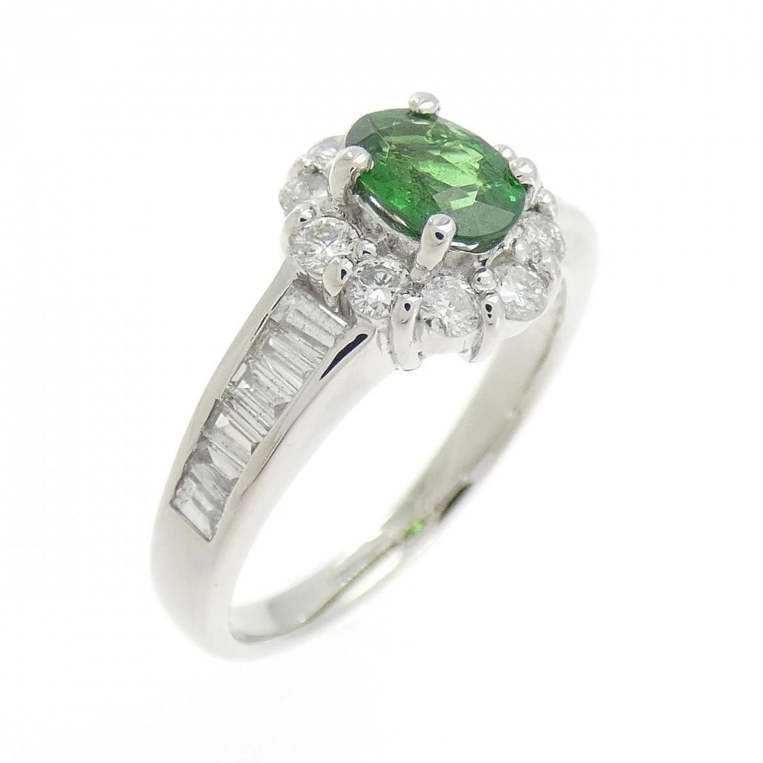 PT900 GREEN GARNET RING: PT900 Green Garnet Ring Brand: Unbranded Type: Ring Material: Platinum 900, Main Stone/Creation garnet Color: platinum Size: 6.5 (US size) Accessories: None Accessories Notice: When purcha