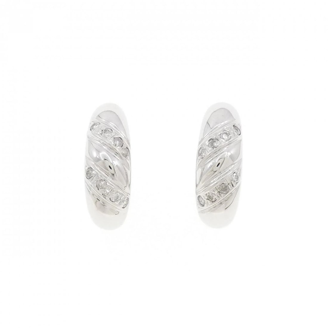K14WG DIAMOND EARRINGS: K14WG Diamond Earrings Brand: Unbranded Type: Earrings Material: K14 White Gold, Main Stone/Creation Natural Color: white gold Size: HxW: 15.9mmx5.7mm Accessories: None Accessories Notice: