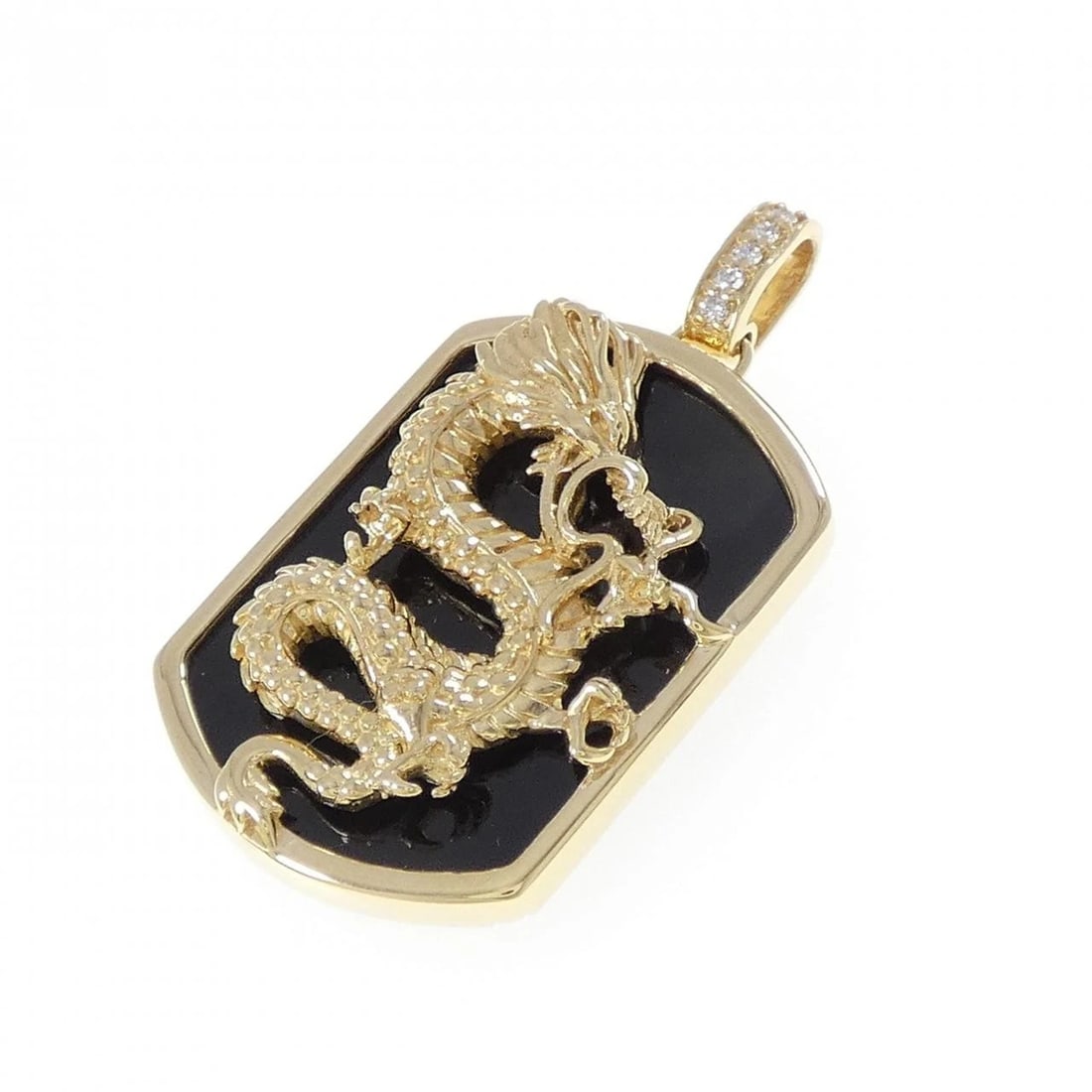 K18YG DRAGON ONYX PENDANT: K18YG Dragon Onyx Pendant Brand: Unbranded Type: Pendant Brooch Material: K18 Yellow Gold, Main Stone/Creation onyx Color: yellow gold Size: HxW: 36.9mmx19.6mm Accessories: None Accessories