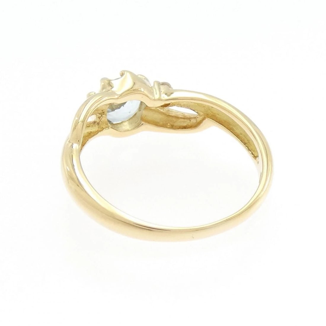 K18YG AQUAMARINE RING: K18YG Aquamarine Ring Brand: Unbranded Type: Ring Material: K18 Yellow Gold, Main Stone/Creation AquamarineSide Stone Natural Color: Yellow Gold Size: 7.5-8 (US size) Accessories: None