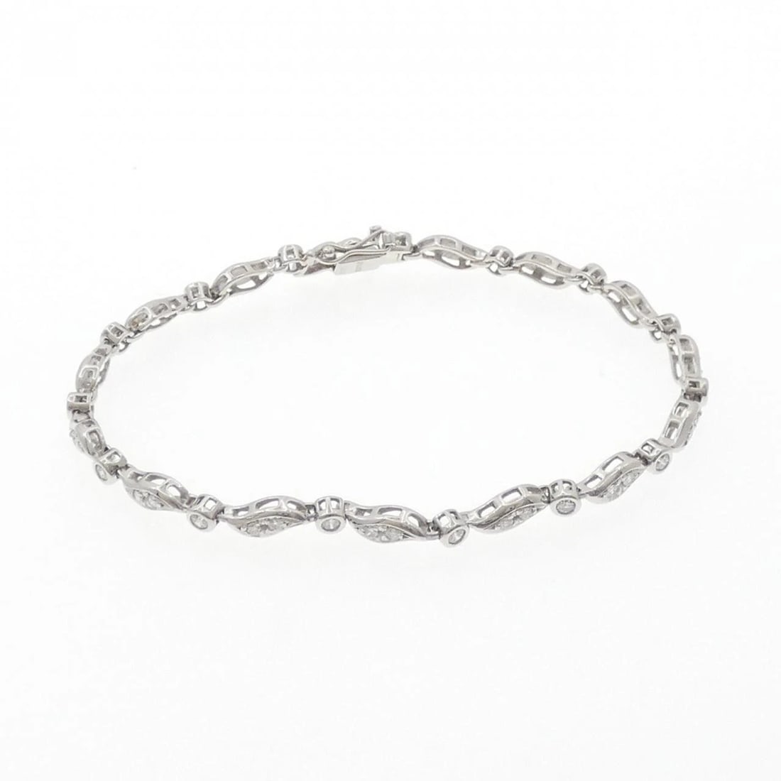 PT850 DIAMOND BRACELET - 3