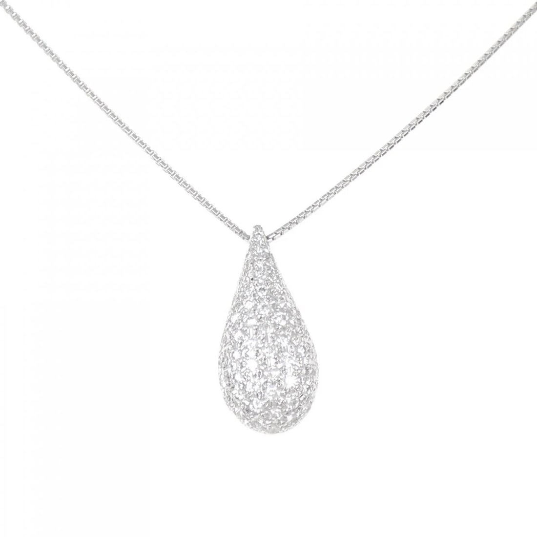 K18WG PAVE DIAMOND NECKLACE: K18WG Pave Diamond Necklace Brand: Unbranded Type: Necklace Material: K18 White Gold, Main Stone/Creation Natural Color: White Gold Size: 46cmActualSize Pendant top H x W: 26.5mmx12.4mm Chain