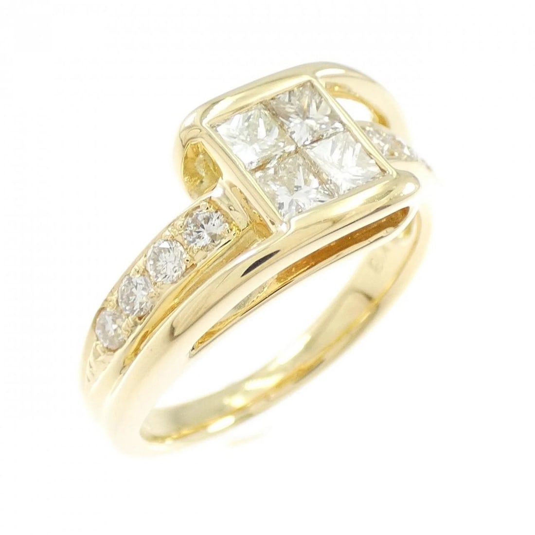 K18YG DIAMOND RING: K18YG Diamond Ring Brand: Unbranded Type: Ring Material: K18 Yellow Gold, Main Stone/Creation Natural Color: yellow gold Size: 5.5US Accessories: None Accessories Notice: When purchasing p