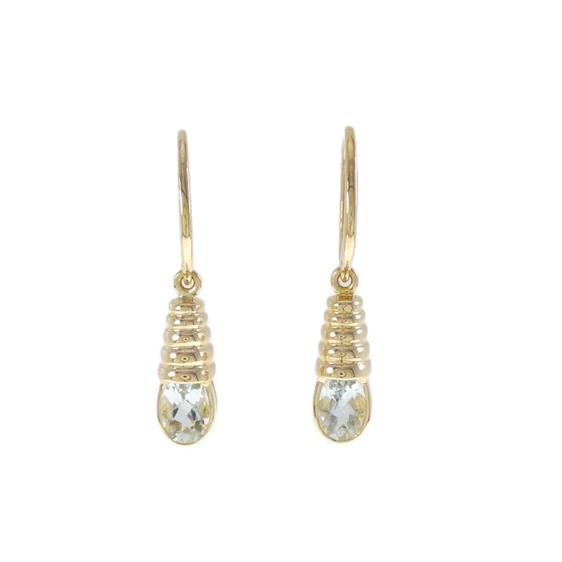 18KYG AQUAMARINE EARRINGS: 18KYG Aquamarine Earrings Brand: Unbranded Type: Earrings Material: 18K Yellow Gold, Main Stone/Creation aquamarine Color: yellow gold Size: HxW: 32.4mmx6.1mm Accessories: None Accessories