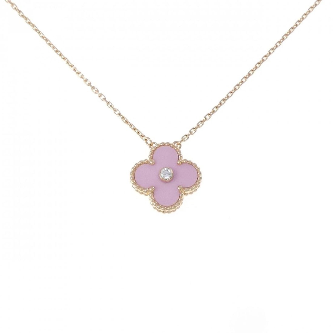 VAN CLEEF & ARPELS ALHAMBRA NECKLACE: Van Cleef & Arpels Alhambra Necklace Brand: Van Cleef & Arpels Type: Necklace Material: 750 PG Sevres, Main Stone/Creation Natural Color: None Size: 37 42cm,ActualSize Pendant top H x W: