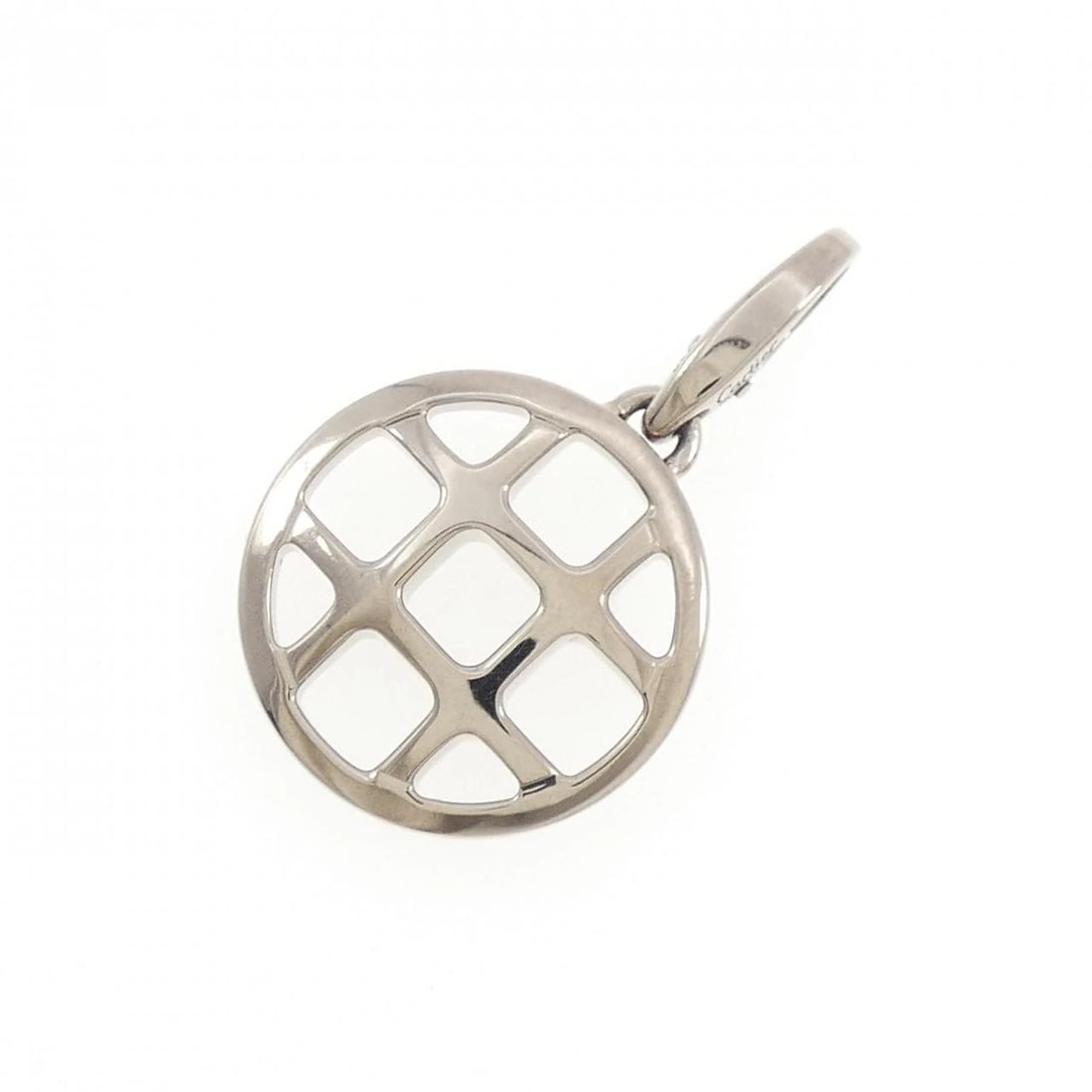 CARTIER PASHA GRID CHARM: Cartier Pasha Grid Charm Brand: Cartier Type: Pendant Brooch Material: 750 White Gold, Color: White Gold Size: ActualSize HxW: 28.3mmx16.9mm Accessories: None Accessories Notice: When