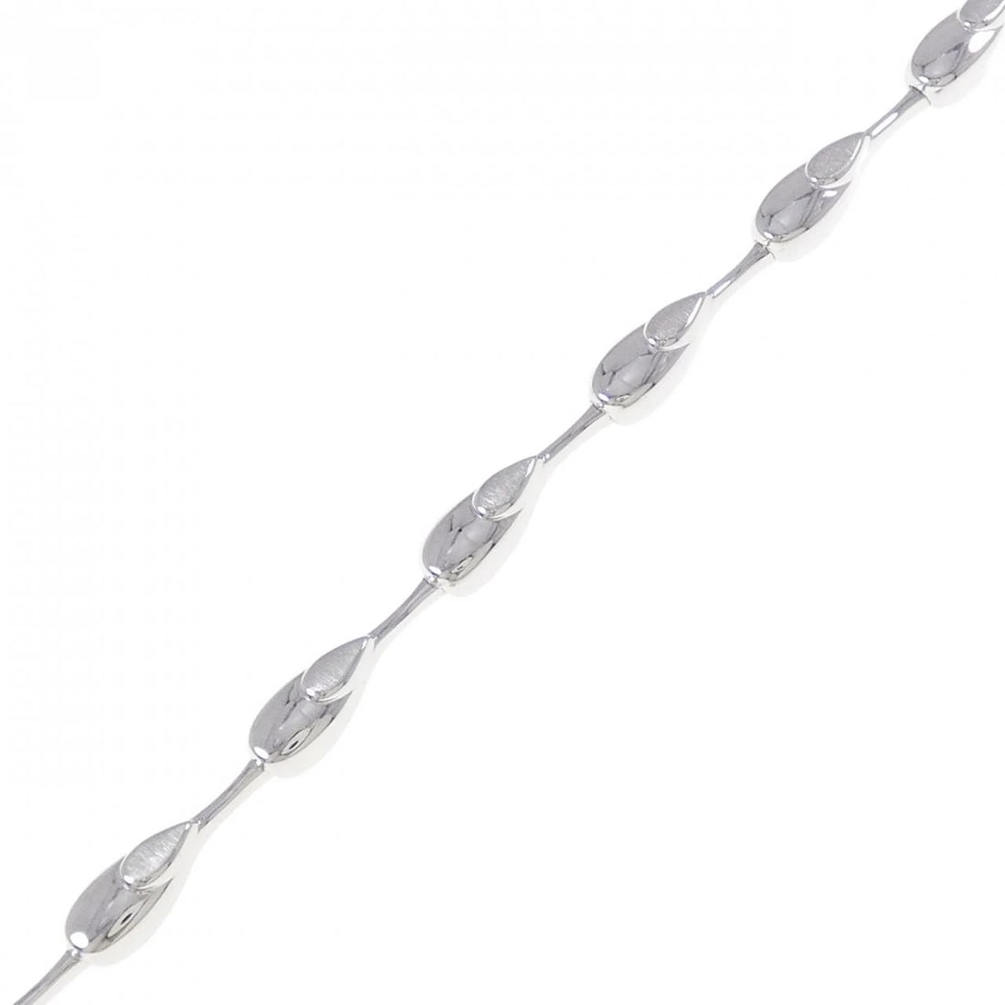 750WG BRACELET: 750WG Bracelet Brand: Unbranded Type: Bracelet Material: 750 White Gold, Color: White Gold Size: 19cmActualSize Max W: 4.7mm Accessories: None Accessories Notice: When purchasing pre-owned