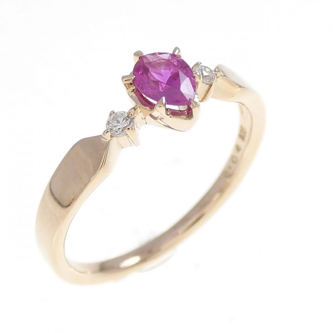 K18PG RUBY RING: K18PG Ruby Ring Brand: Unbranded Type: Ring Material: K18 Pink Gold, Main Stone/Creation Ruby Color: Pink gold Size: 6US Accessories: None Accessories Notice: When purchasing pre-owned goo