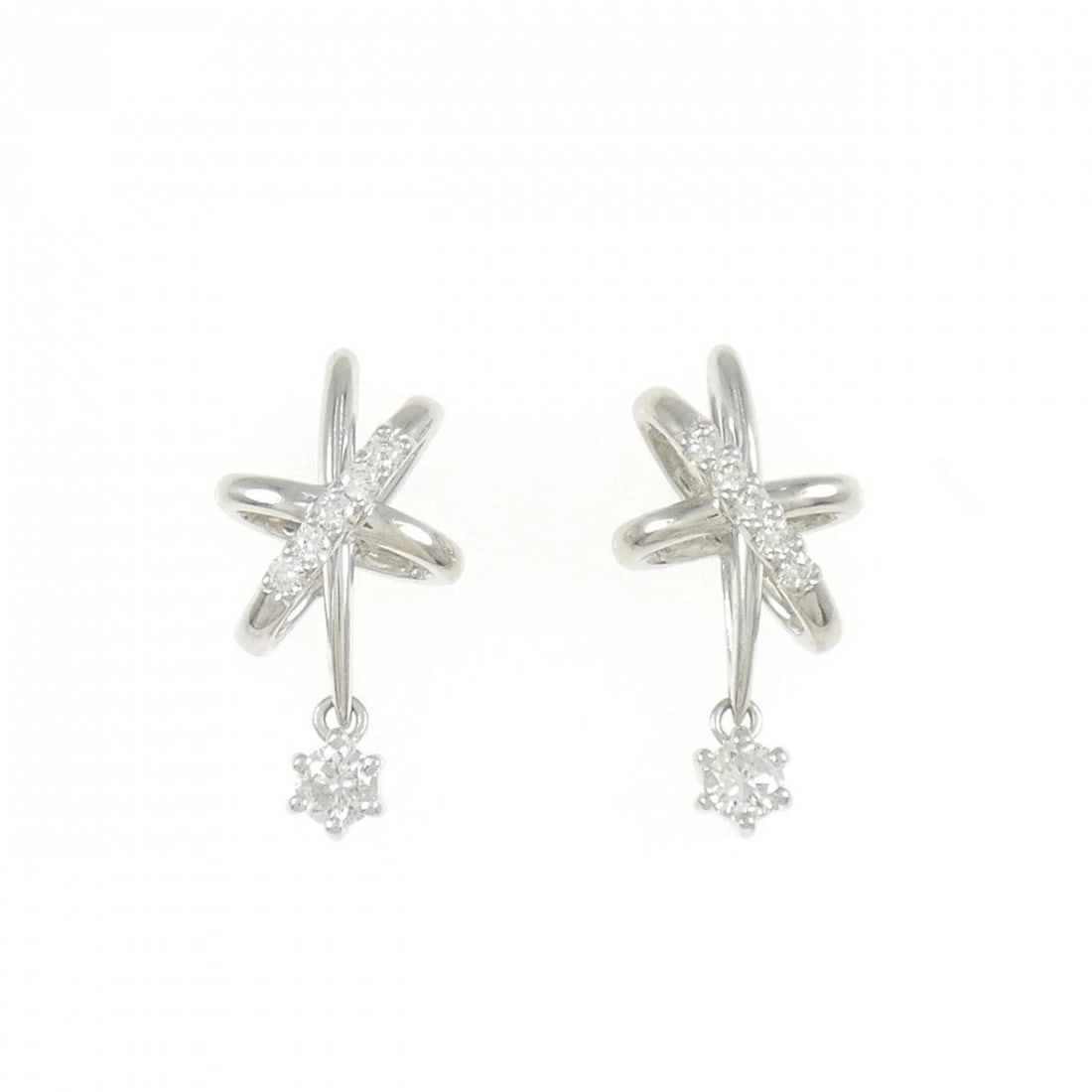 PT900 DIAMOND EARRINGS: PT900 Diamond Earrings Brand: Unbranded Type: Earrings Material: Platinum 900, Main Stone/Creation Natural Color: platinum Size: HxW: 19.3mmx9.6mm Accessories: None Accessories Notice: When