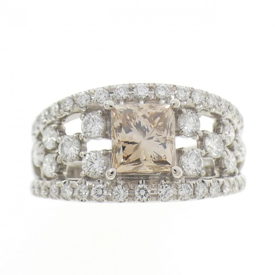 PT900 DIAMOND RING - 2