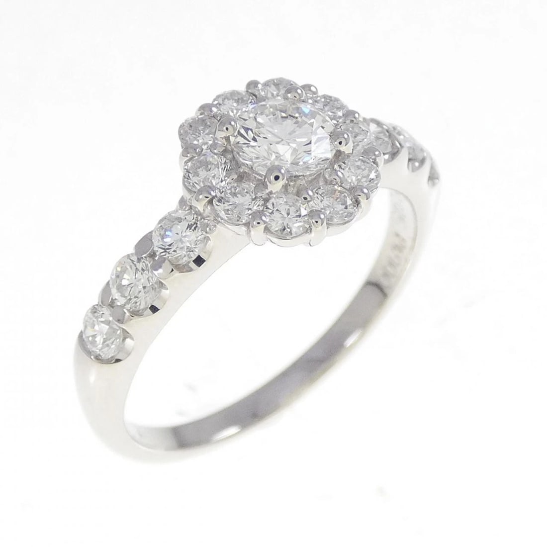 PT900 DIAMOND RING: PT900 Diamond Ring Brand: Unbranded Type: Ring Material: Platinum 900, Main Stone/Creation Natural Color: platinum Size: 6.5US Accessories: None Accessories Notice: When purchasing pre-own