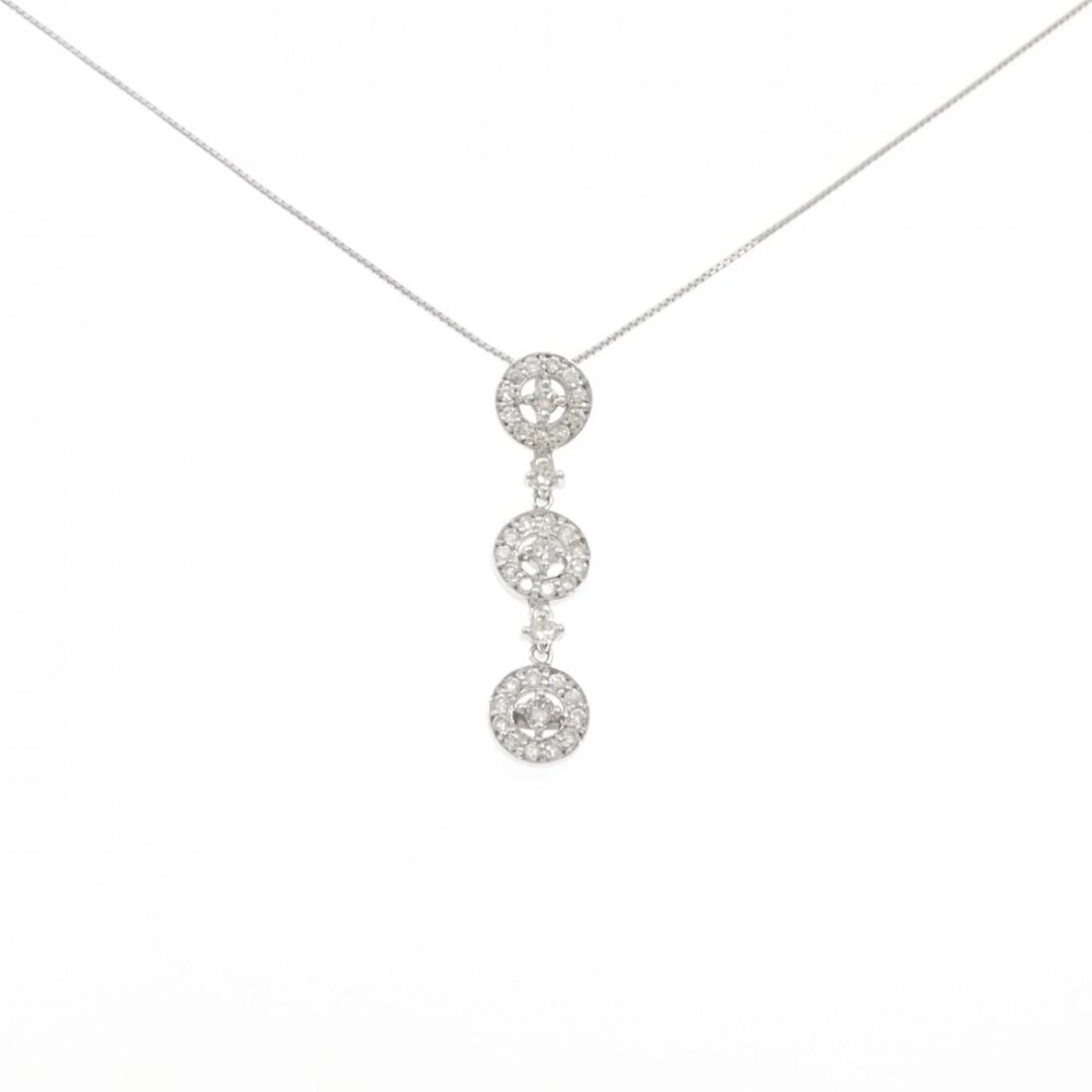 K18WG DIAMOND NECKLACE: K18WG Diamond Necklace Brand: Unbranded Type: Necklace Material: K18 White Gold, Main Stone/Creation Natural Color: White Gold Size: 46cmActualSize Pendant top H x W: 34.6mmx7.9mm Chain Max. W: 0.