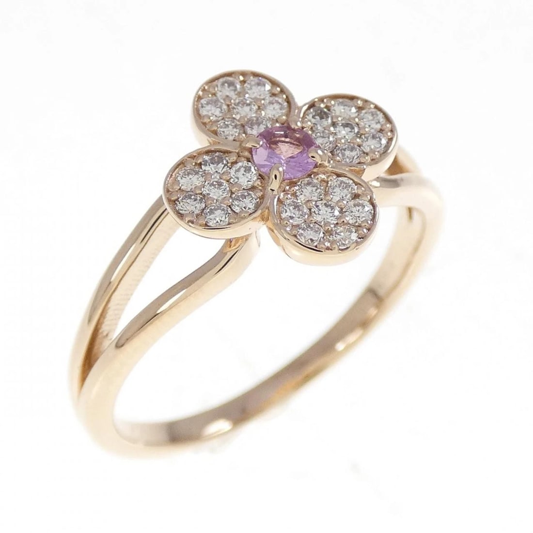 K18PG FLOWER SAPPHIRE RING: K18PG Flower Sapphire Ring Brand: Unbranded Type: Ring Material: K18 Pink Gold, Main Stone/Creation sapphire Color: pink gold Size: 6.5US Accessories: None Accessories Notice: When purchasing