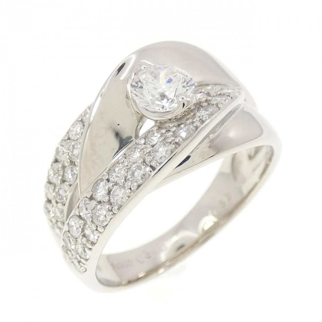 PT DIAMOND RING: PT Diamond Ring Brand: Unbranded Type: Ring Material: Platinum, Main Stone/Creation Natural Color: platinum Size: 6.5 (US size) Accessories: None Accessories Notice: When purchasing pre-owned