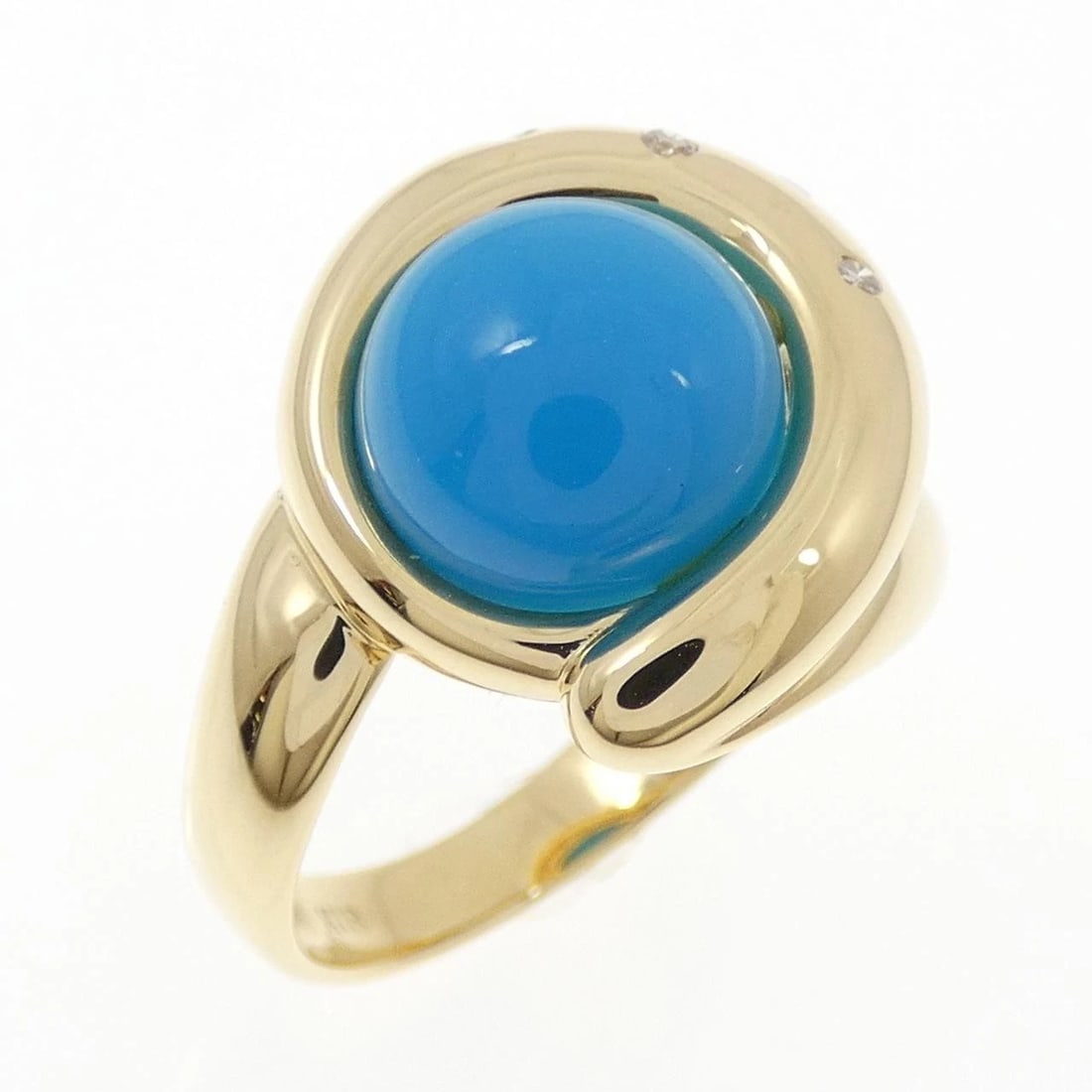 K18YG TURQUOISE RING: K18YG Turquoise Ring Brand: Unbranded Type: Ring Material: K18 Yellow Gold, Main Stone/Creation turquoise Color: yellow gold Size: 5US Accessories: None Accessories Notice: When purchasing