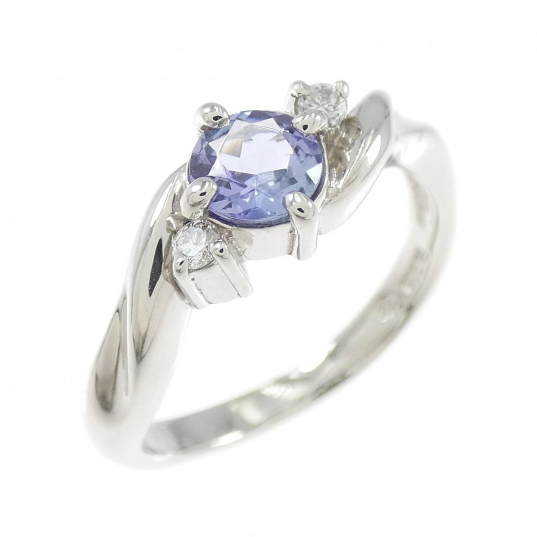 PT900 TANZANITE RING: PT900 Tanzanite Ring Brand: Unbranded Type: Ring Material: Platinum 900, Main Stone/Creation Tanzanite Color: platinum Size: 6.5US Accessories: None Accessories Notice: When purchasing pre