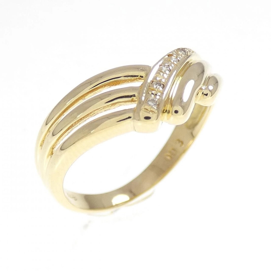 K18YG DIAMOND RING: K18YG Diamond Ring Brand: Unbranded Type: Ring Material: K18 Yellow Gold, Main Stone/Creation Natural Color: yellow gold Size: 6US Accessories: None Accessories Notice: When purchasing