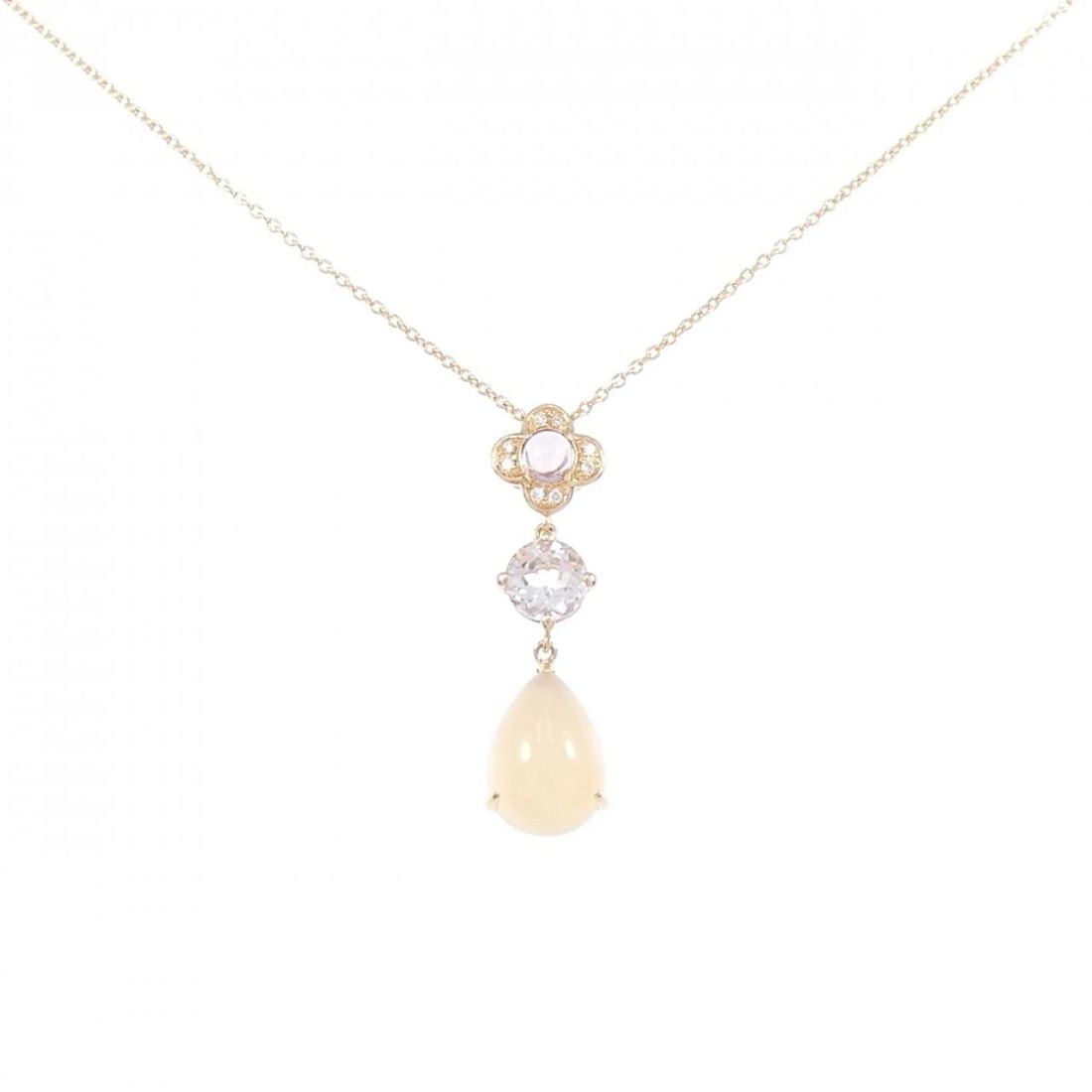 PONTE VECCHIO FLOWER COLOR STONE NECKLACE: Ponte Vecchio Flower Color Stone Necklace Brand: Ponte Vecchio Type: Necklace Material: K18 Pink Gold, Main Stone/Creation Chalcedony Color: Pink Gold Size: 36 40cm,ActualSize Pendant top H x