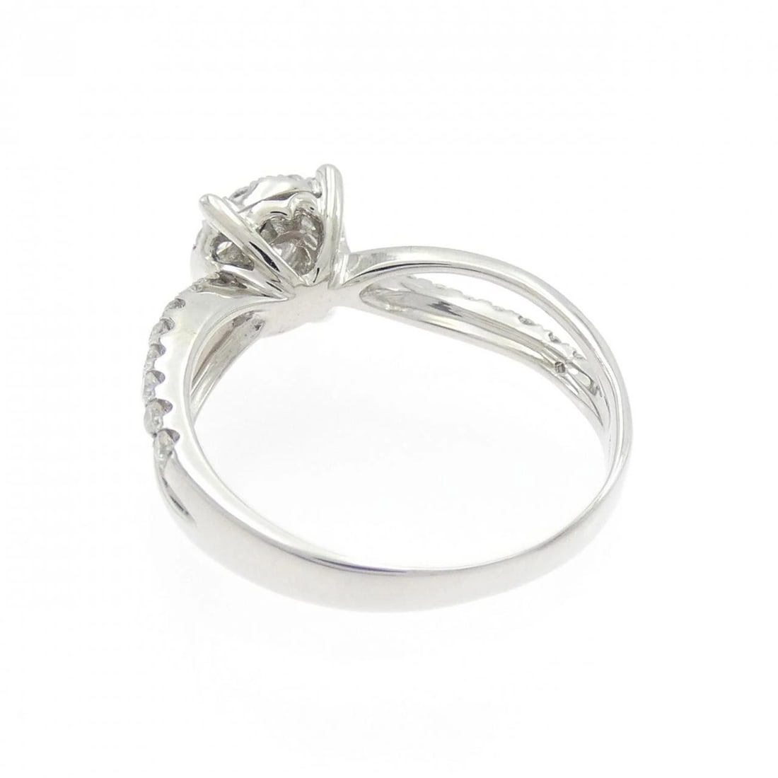 K18WG DIAMOND RING - 3