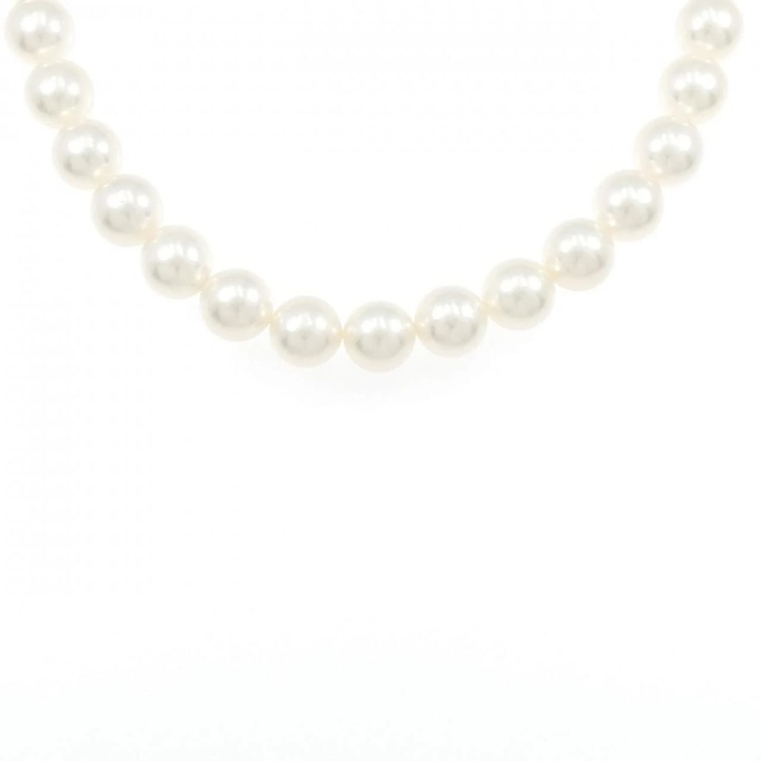 TASAKI AKOYA PEARL NECKLACE EARRINGS SET: TASAKI Akoya Pearl Necklace Earrings Set Brand: TASAKI Type: Necklace Material: 925 750WG, Main Stone/Creation Akoya Pearl Color: WG Size: 42cm,ActualSize Chain Max. W: 8.5mm Earrings diameter