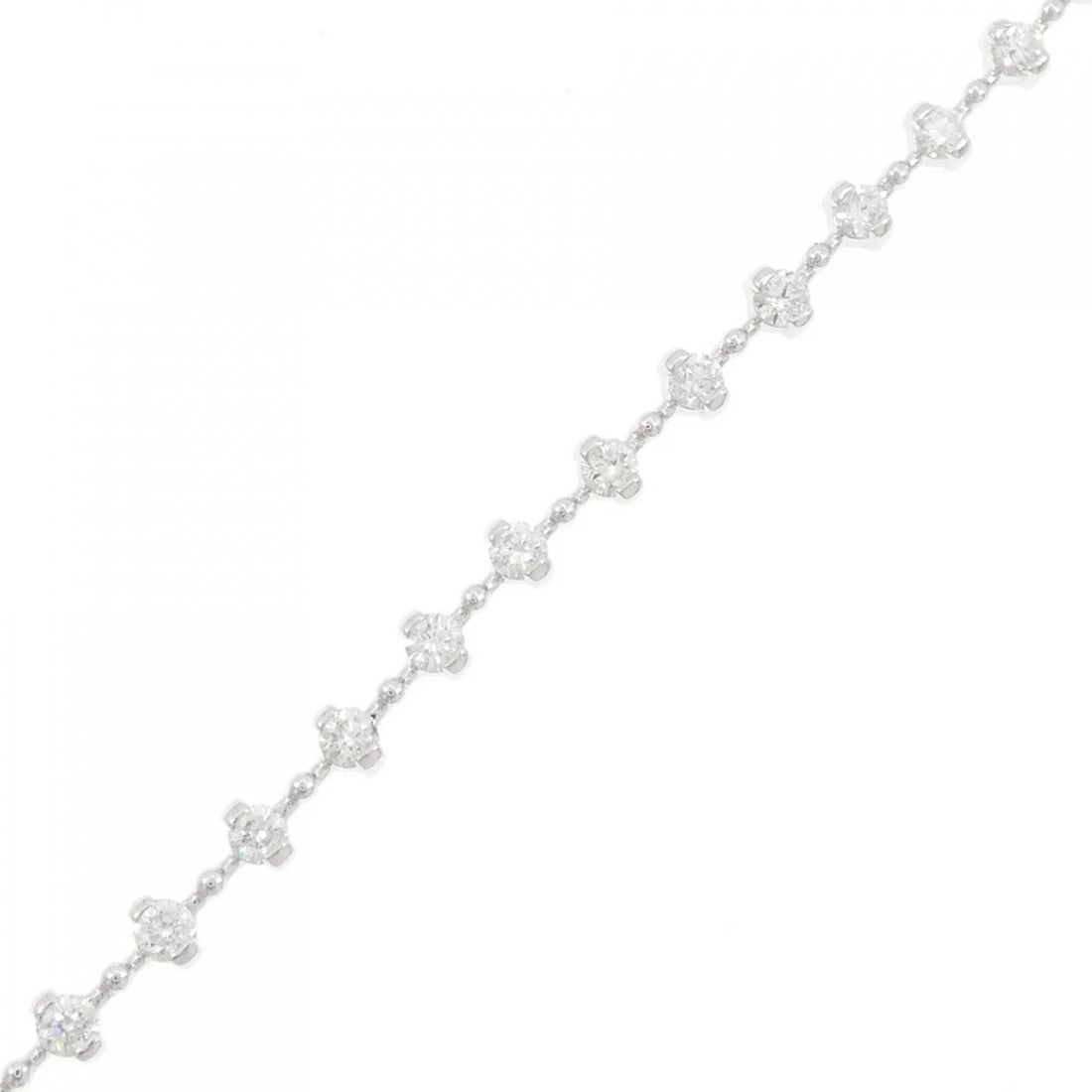 K18WG DIAMOND BRACELET: K18WG Diamond Bracelet Brand: Unbranded Type: Bracelet Material: K18 White Gold, Main Stone/Creation Natural Color: White Gold Size: 17.5cmActualSize Max W: 3.6mm Accessories: None