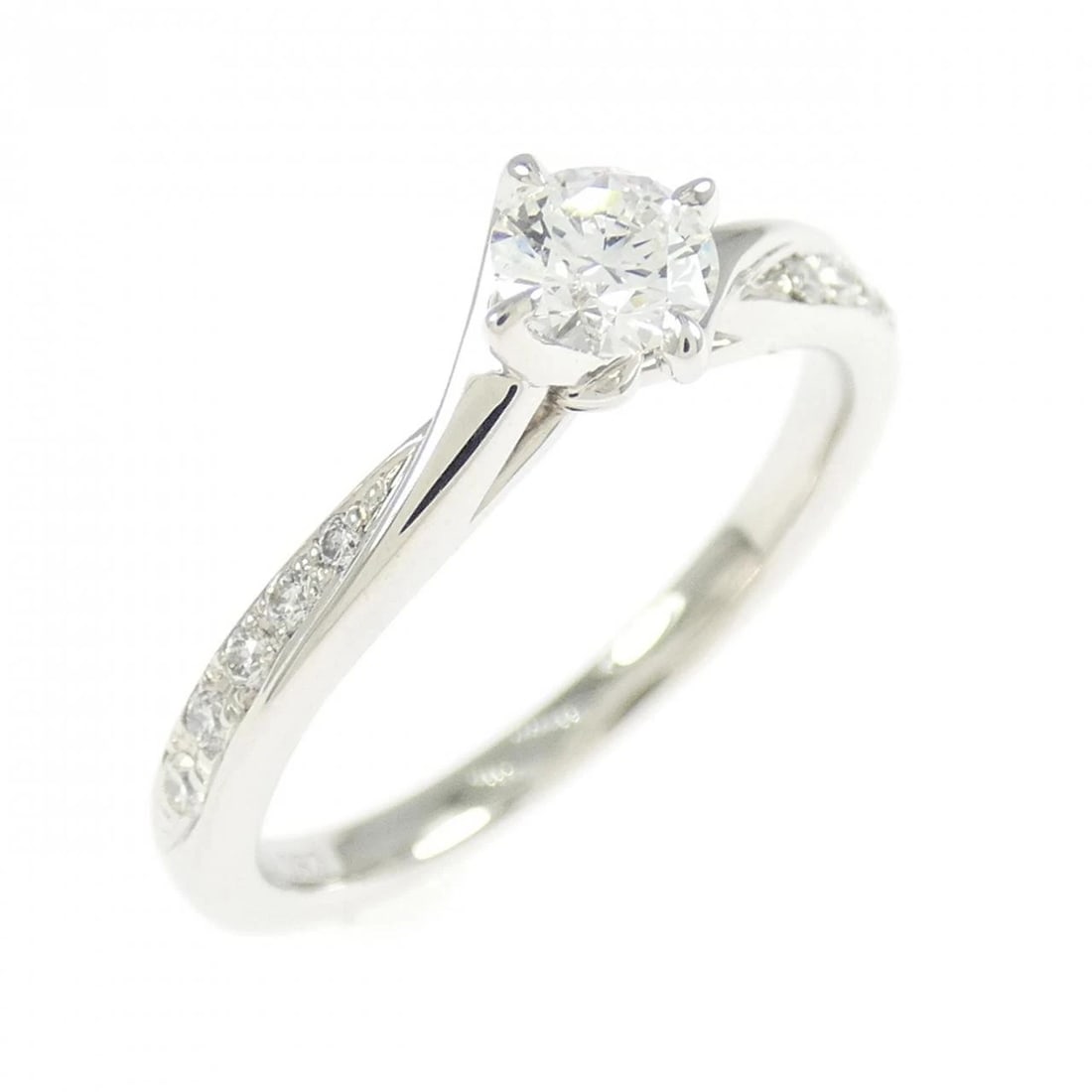 PT950 DIAMOND RING: PT950 Diamond Ring Brand: Unbranded Type: Ring Material: Platinum 950, Main Stone/Creation Natural Color: platinum Size: 5 (US size) Accessories: None Accessories Notice: When purchasing