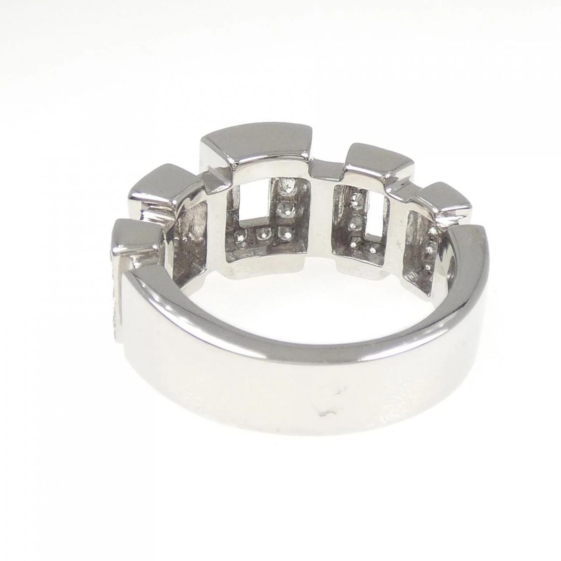 K18WG DIAMOND RING - 3