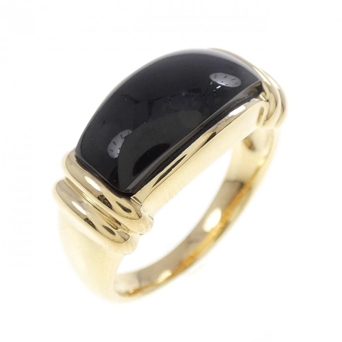 K18YG ONYX RING: K18YG Onyx Ring Brand: Unbranded Type: Ring Material: K18 Yellow Gold, Main Stone/Creation onyx Color: yellow gold Size: 7 (US size) Accessories: None Accessories Notice: When purchasing