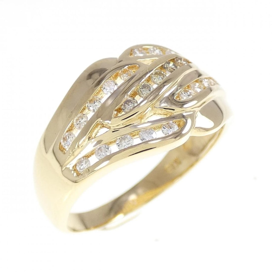 K18YG DIAMOND RING: K18YG Diamond Ring Brand: Unbranded Type: Ring Material: K18 Yellow Gold, Main Stone/Creation Natural Color: yellow gold Size: 7US Accessories: None Accessories Notice: When purchasing pre