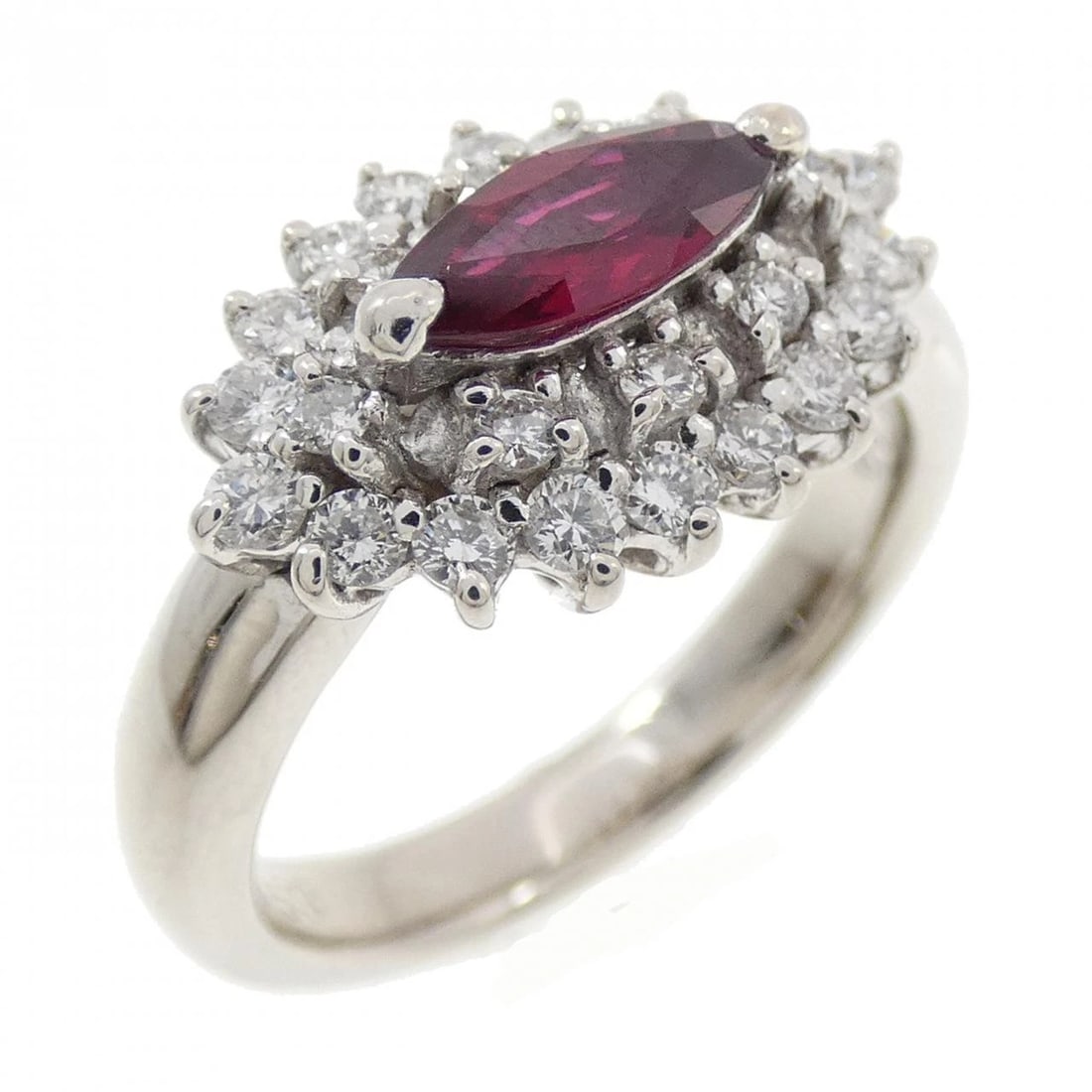 PT900 RUBY RING: PT900 Ruby Ring Brand: Unbranded Type: Ring Material: Platinum 900, Main Stone/Creation ruby Color: platinum Size: 6.5US Accessories: None Accessories Notice: When purchasing pre-owned goo
