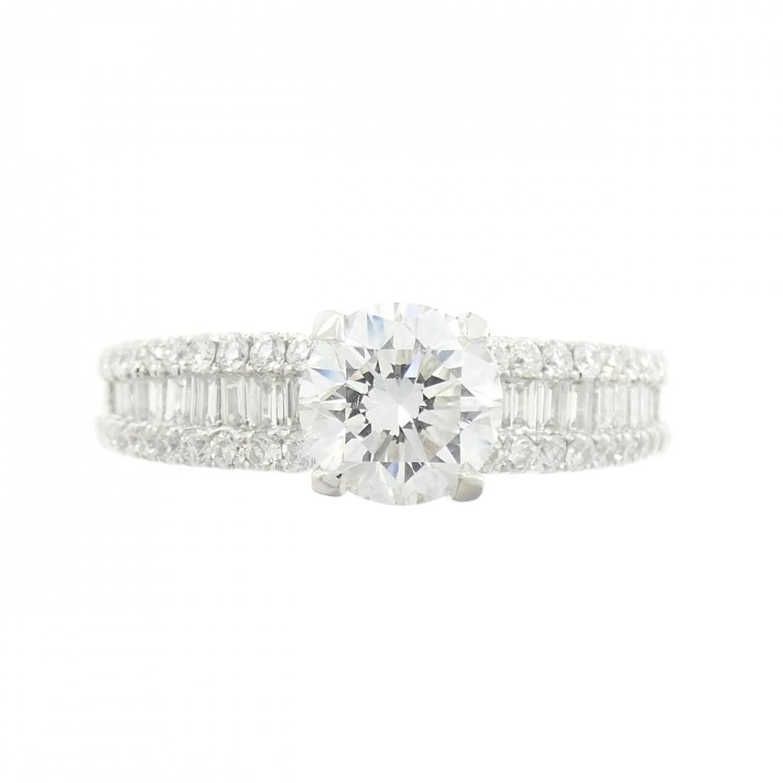 K18WG DIAMOND RING - 2