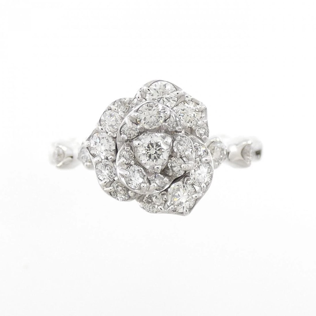 K18WG FLOWER DIAMOND RING - 2
