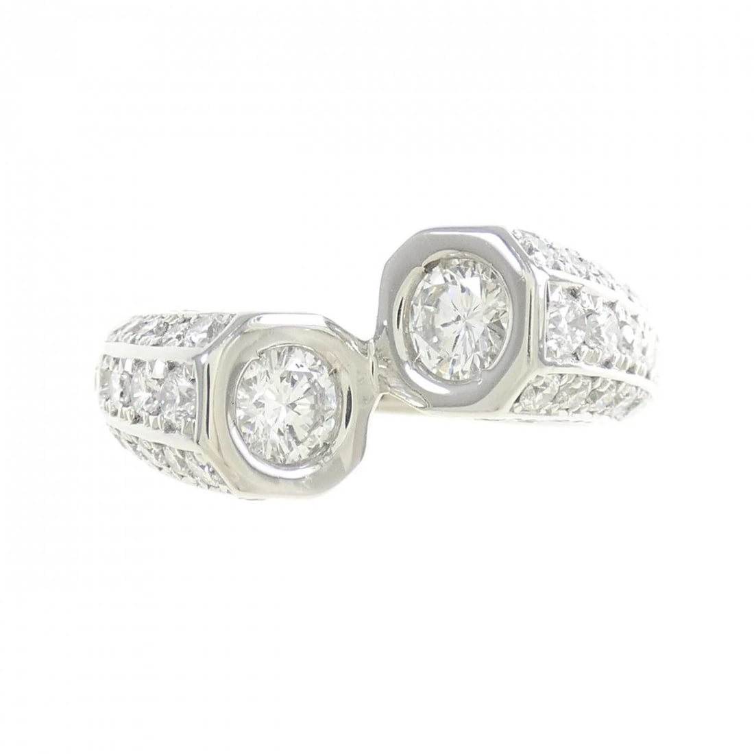 PT900 DIAMOND RING - 2