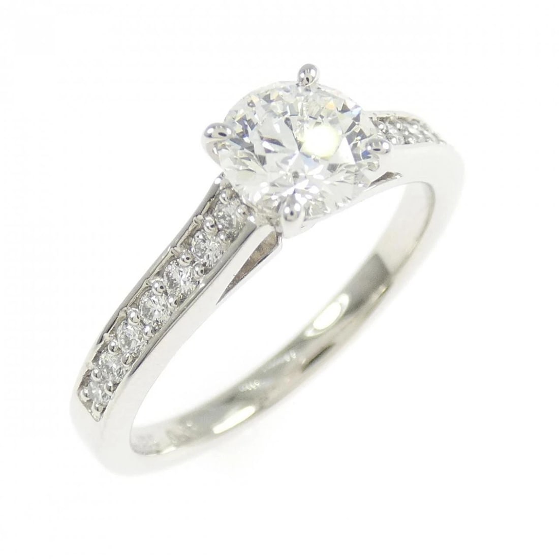 PT900 DIAMOND RING: PT900 Diamond Ring Brand: Unbranded Type: Ring Material: Platinum 900, Main Stone/Creation Natural Color: platinum Size: 6 (US size) Accessories: None Accessories Notice: When purchasing