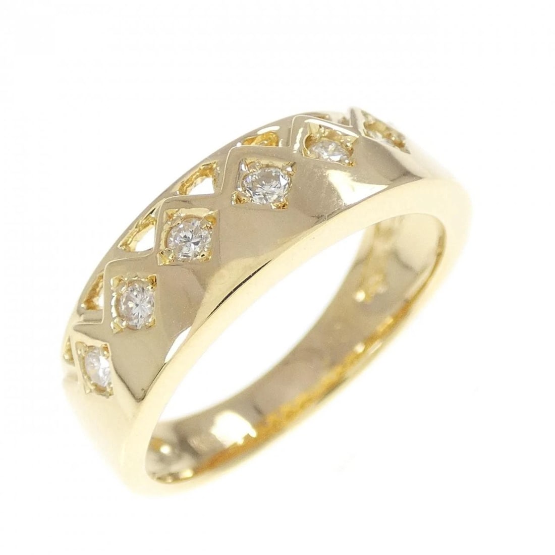 K18YG DIAMOND RING: K18YG Diamond Ring Brand: Unbranded Type: Ring Material: K18 Yellow Gold, Main Stone/Creation Natural Color: yellow gold Size: 5.5-6US Accessories: None Accessories Notice: When purchasing