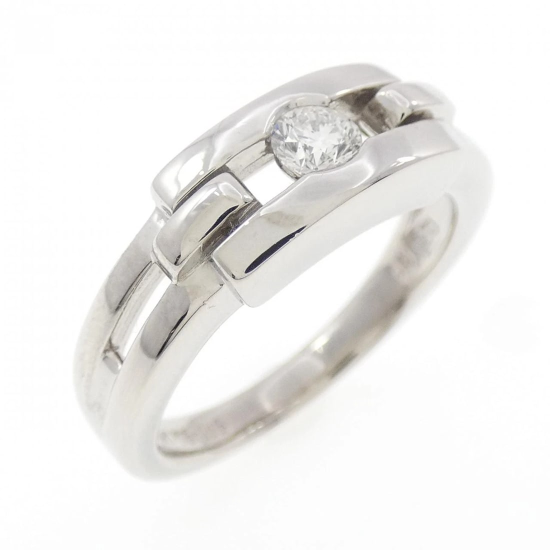 PT900 DIAMOND RING: PT900 Diamond Ring Brand: Unbranded Type: Ring Material: Platinum 900, Main Stone/Creation Natural Color: Silver Size: 8 (US size) Accessories: None Accessories Notice: When purchasing pre