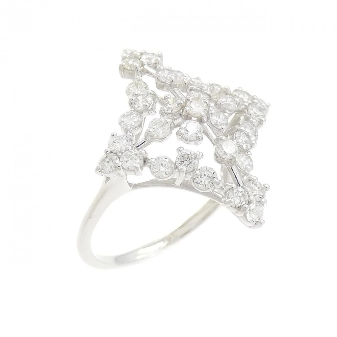 K18WG DIAMOND RING: K18WG Diamond Ring Brand: Unbranded Type: Ring Material: K18 White Gold, Main Stone/Creation Natural Color: white gold Size: 6.5US Accessories: None Accessories Notice: When purchasing pre