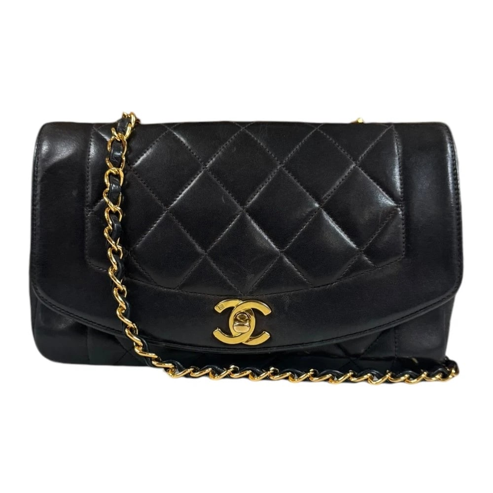 CHANEL SHOULDER BAG CROSS BODY LAMBSKIN CHAIN DIANA SHOULDER BAG: CHANEL Shoulder Bag Cross Body lambskin Chain Diana Shoulder Bag Brand: CHANEL Type: Shoulder Bag Material: Exterior Material lambskin Color: black Size: W8.7 x H5.5 x D2.8inch Shoulder:42.1inch