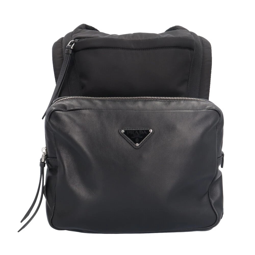 PRADA BACKPACK Â· DAYPACK LEATHER NYLON BACKPACK Â· DAYPACK (1 of 5)